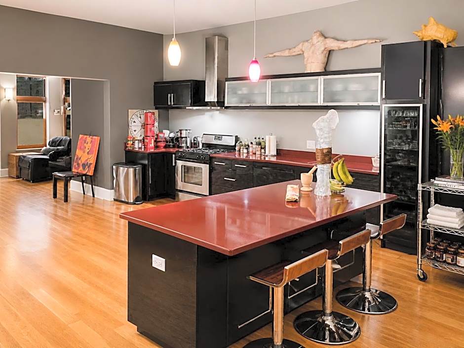 House 5863- Chicago'S Premier Bed And Breakfast