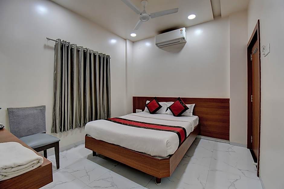 HOTEL D GRAND