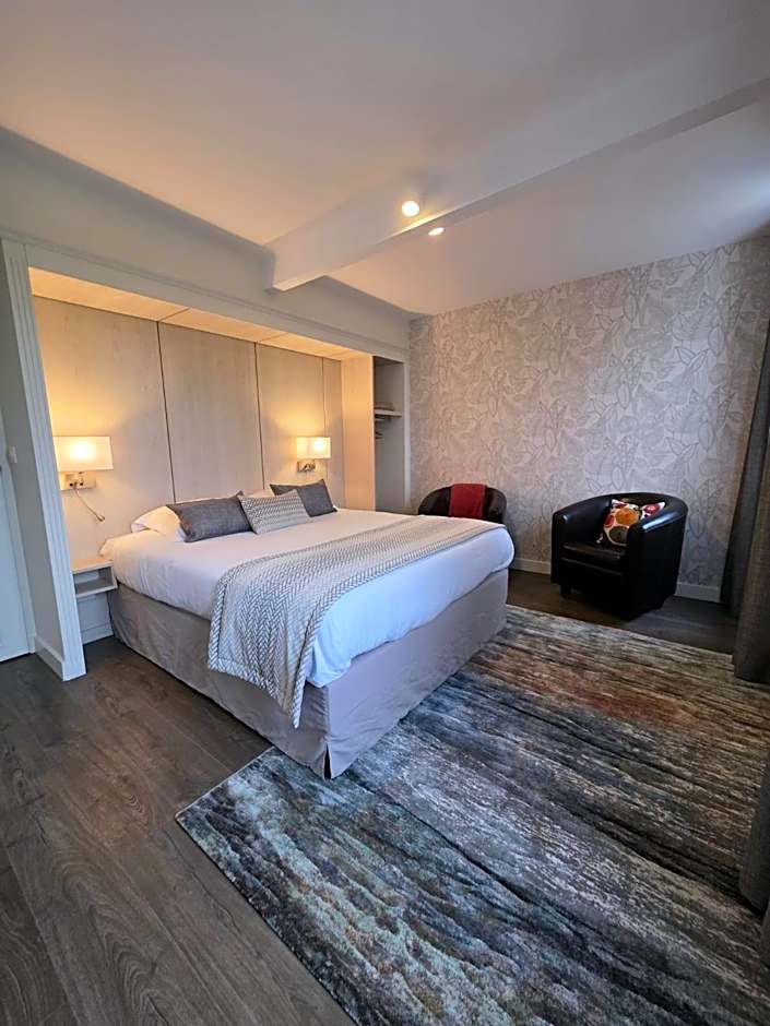 Logis Hôtel Restaurant Le Quai Fleuri