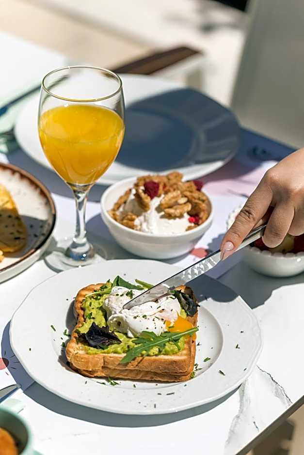 Eliza Hotel by Panel Hospitality