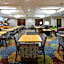 Holiday Inn Express and Suites Rochester West-Medical Center By IHG