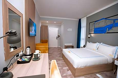 Queen Room