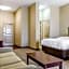 MainStay Suites Hackberry Sportsman's Lodge