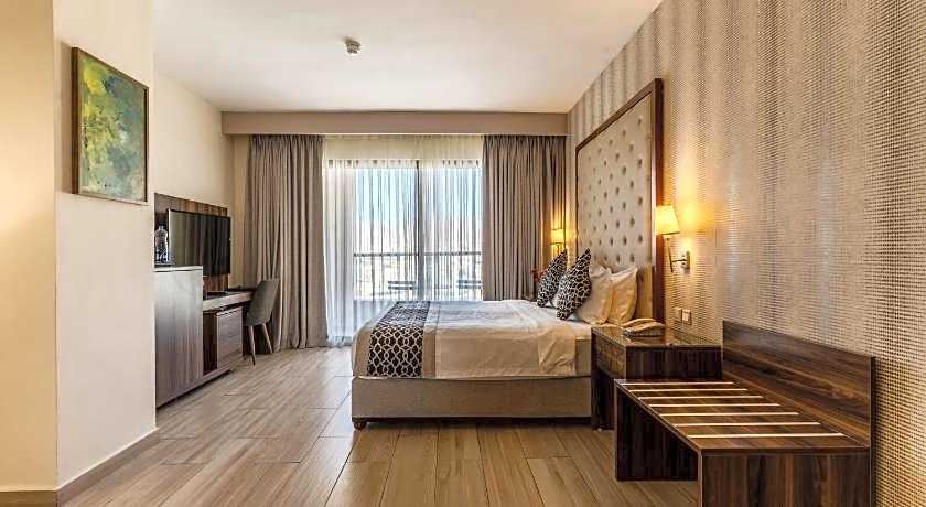 Lacosta Hotel