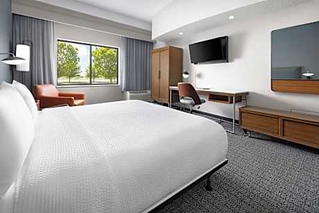 King Room - Non-Smoking