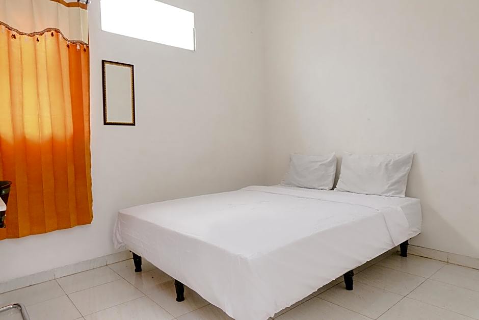 OYO Life 2760 Kost Simpang Borobudur 47
