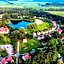 Het Huys Ewijk mooi luxe en een laadpaal