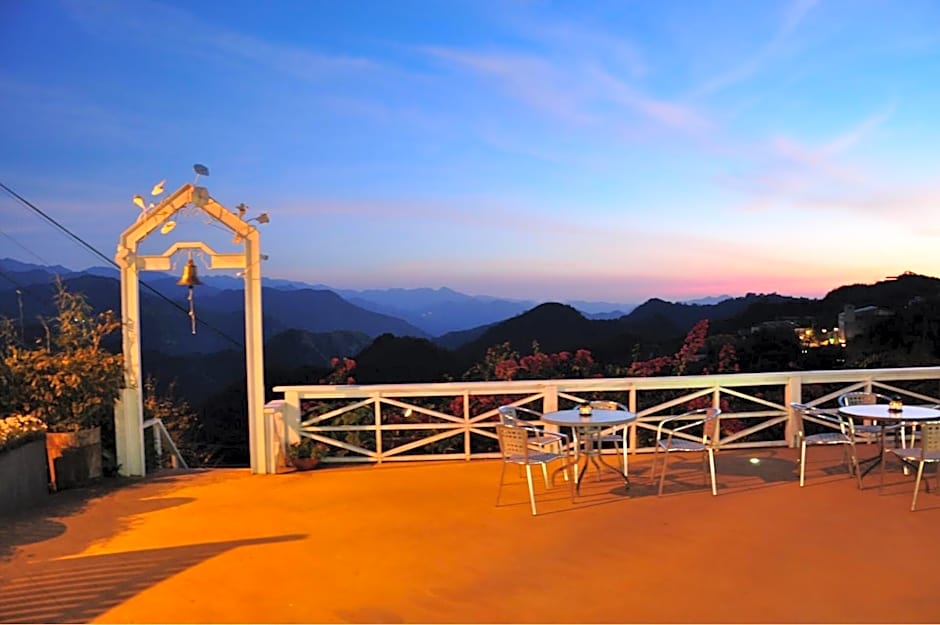 Alishan Tea Garden B&B