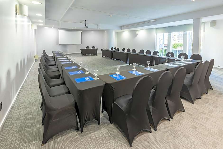Palladium Business Hotel