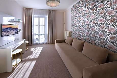 APLEND Hotel Lujza Major - Tatry Card v cene