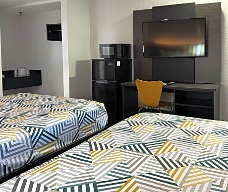 Deluxe Quadruple Room
