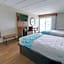Seashire Inn & Suites