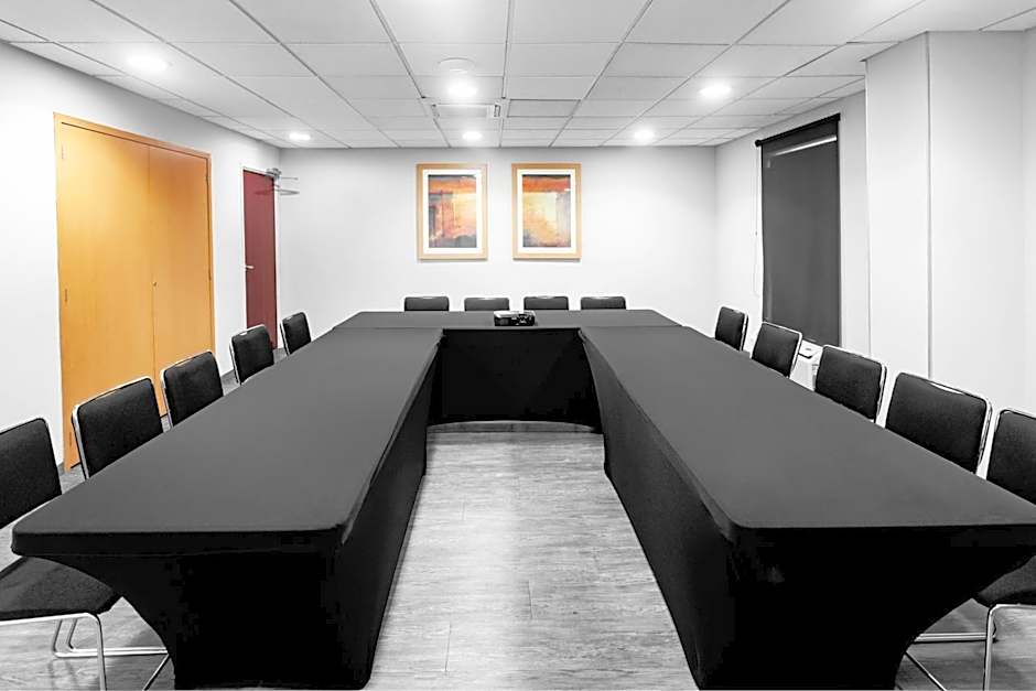 City Express by Marriott Celaya Parque