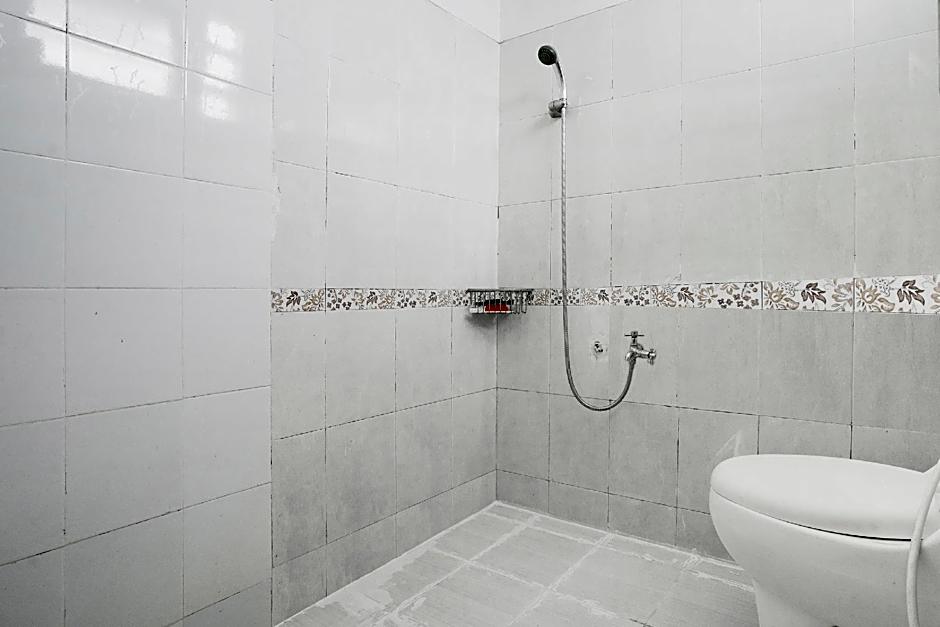 OYO 2319 Tengkawang Residence