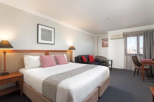 Ramada by Wyndham Brisbane Windsor
