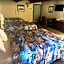 Love Hotels Western Holiday by OYO at Harlan Lake NE
