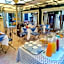 Hotel Navy