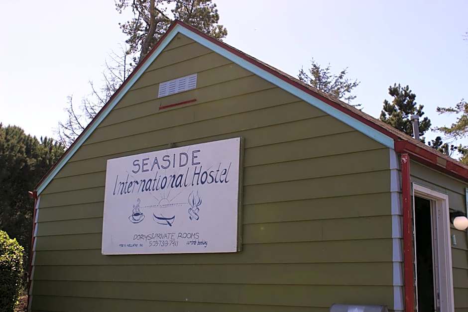 Seaside International Hostel