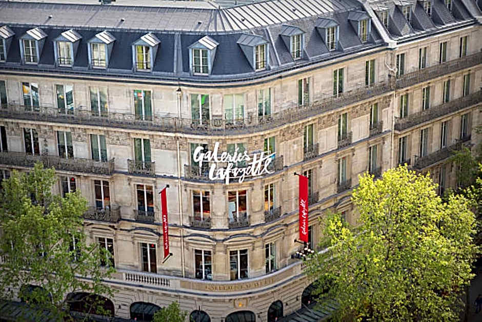 Holiday Inn Paris Palais de lElysee, an IHG Hotel By IHG