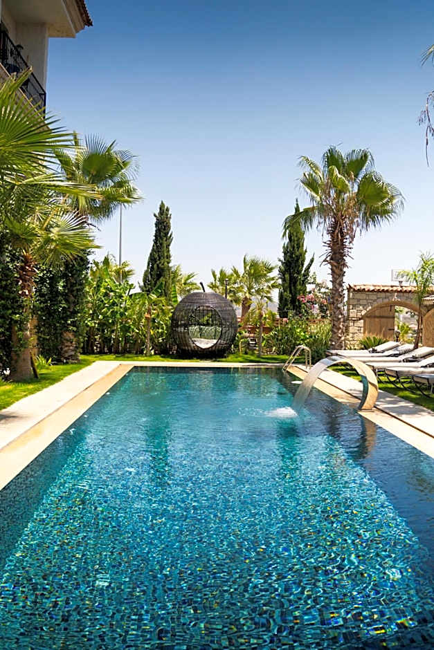 Avalon Boutique Hotel & Suites