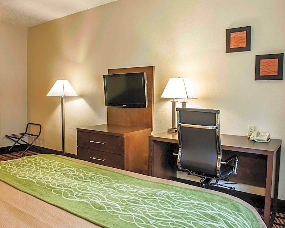 Baymont by Wyndham Richmond I-70