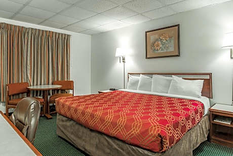 King Room with Ocean View - Non-Smoking