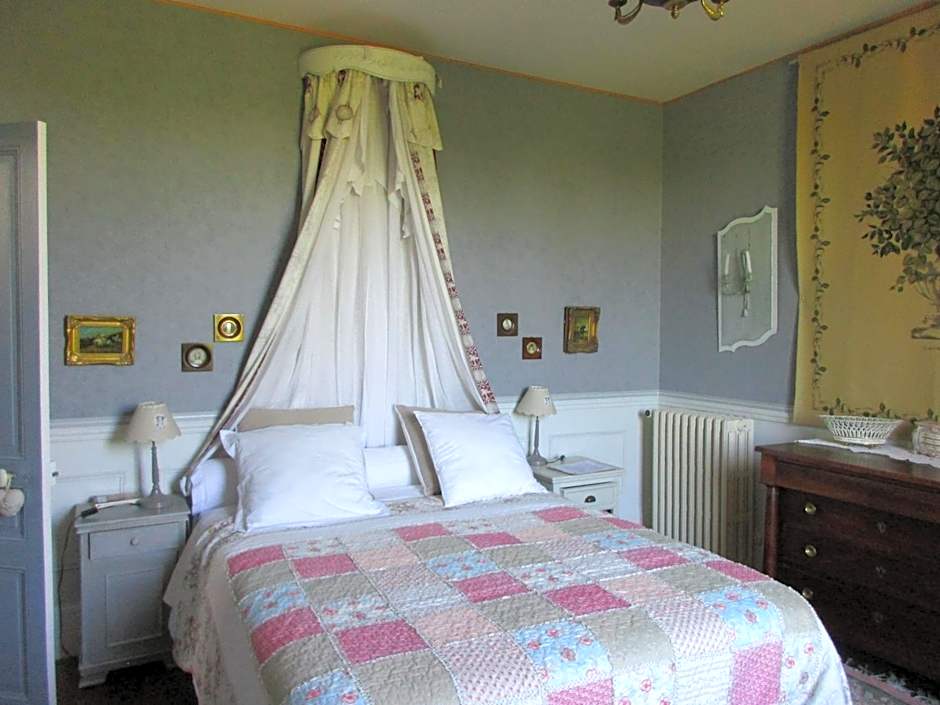 Villa Maziere Bourbon Conti