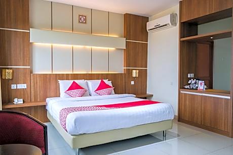 Aviari Hotel