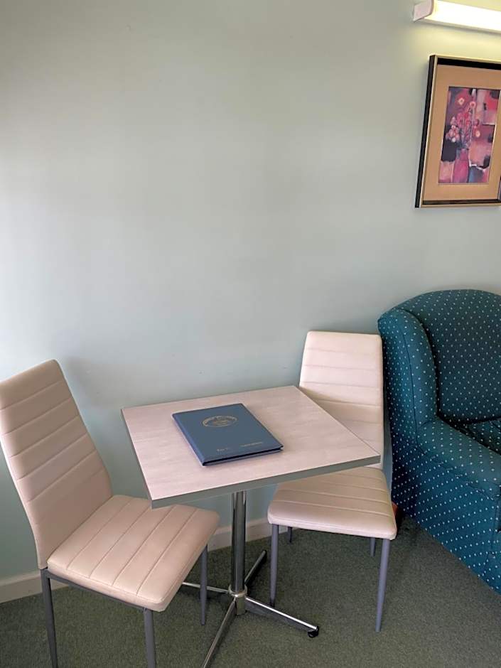 Paddle Steamer Motel