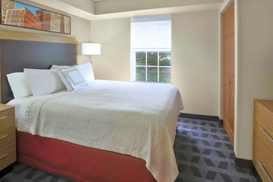 Photo 1 of 7 of 2 Bedroom 2 Queen Beds with Sofabed Suite