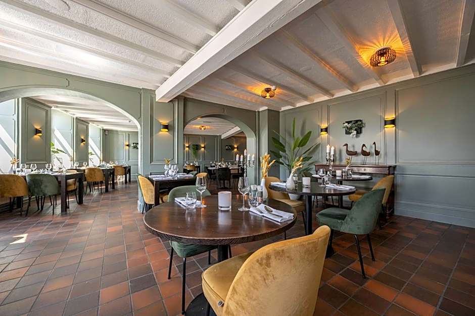 Fletcher Hotel La Ville Blanche