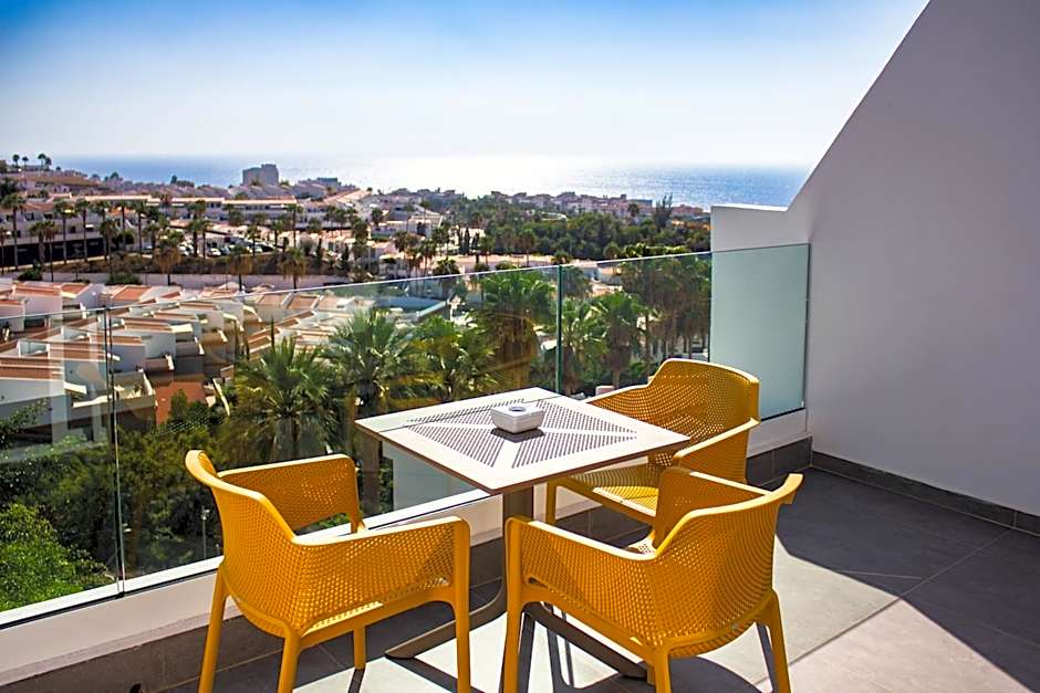 Costa Adeje Garden Aparthotel