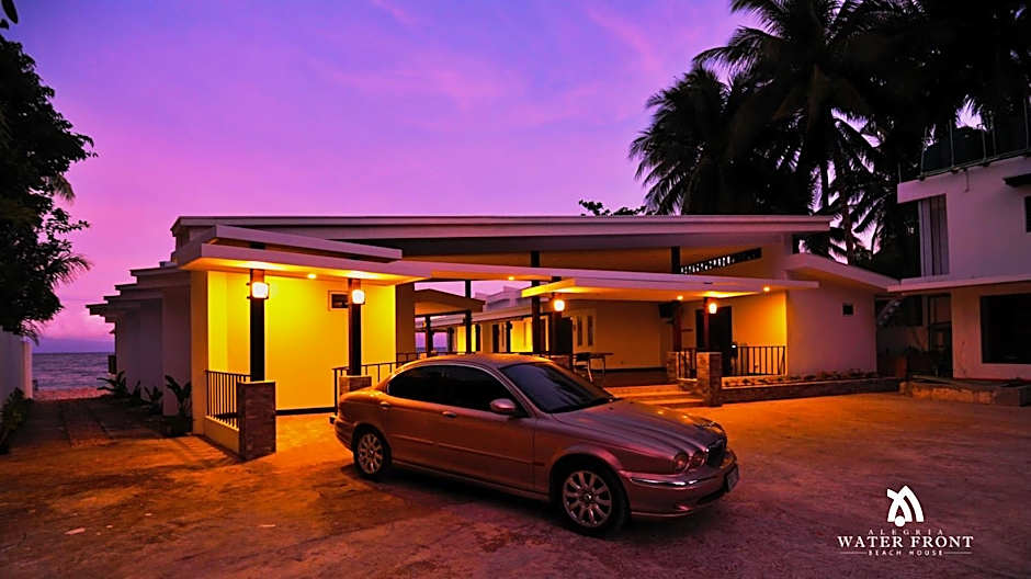 Alegria Water Front Beach House