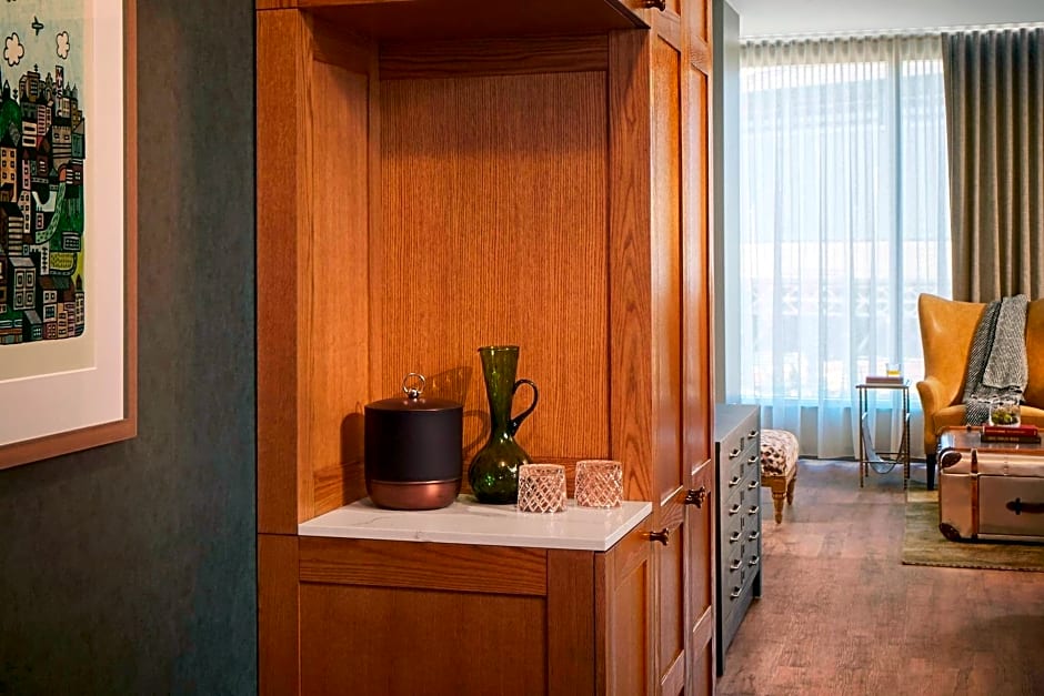 Hotel Zachary, Chicago, a Tribute Portfolio Hotel