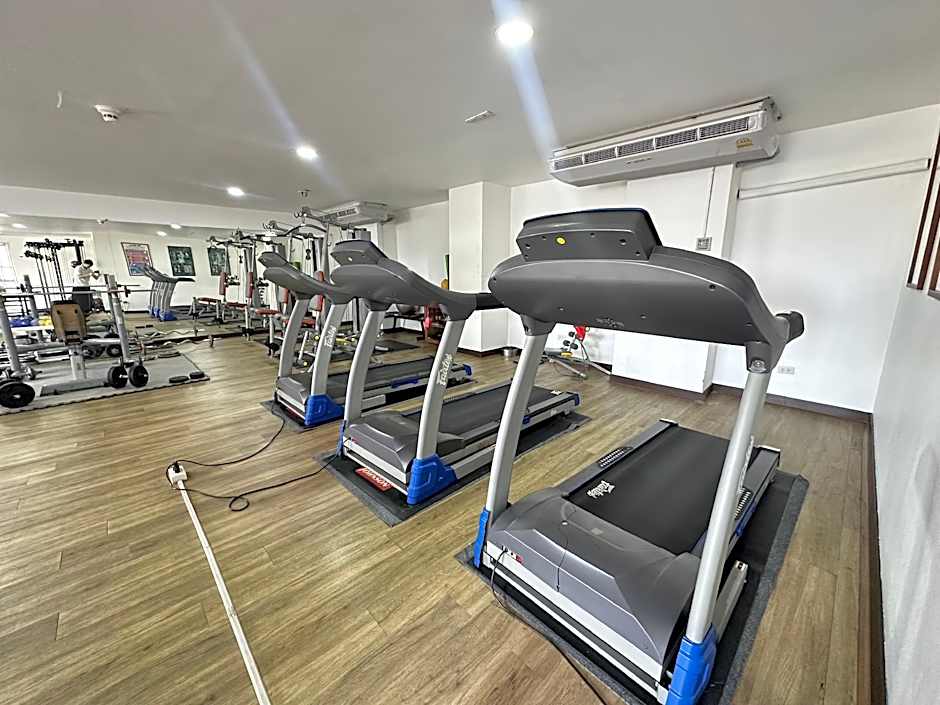 J Town serviced Apartments&hotel