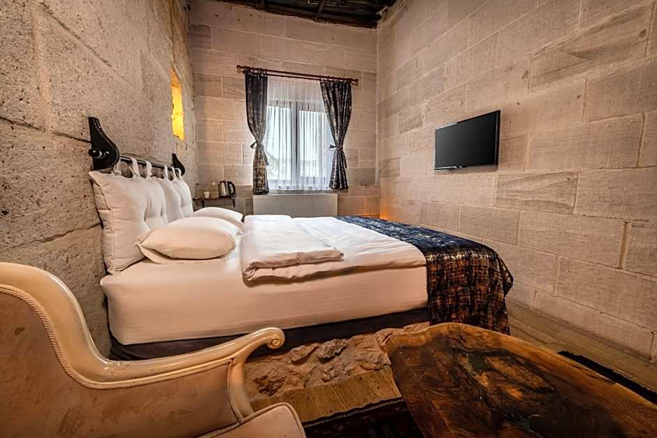 Saliche Cave Suite