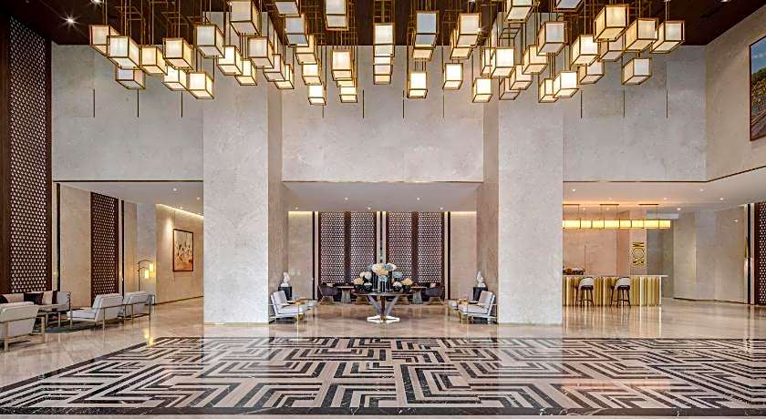 Vinpearl Hotel Hue