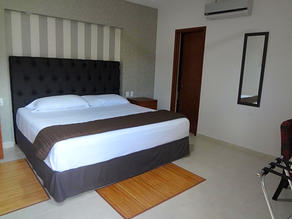 Hotel Civic Express