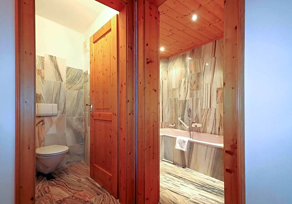 Kia Ora Hotel Restaurant