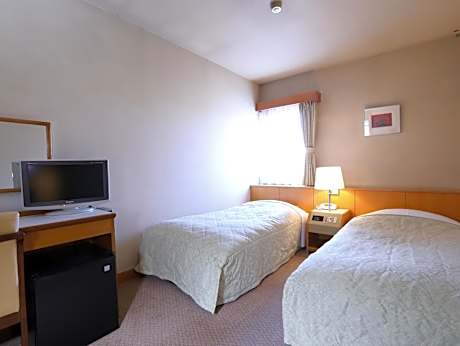 Twin Room with Bathroom