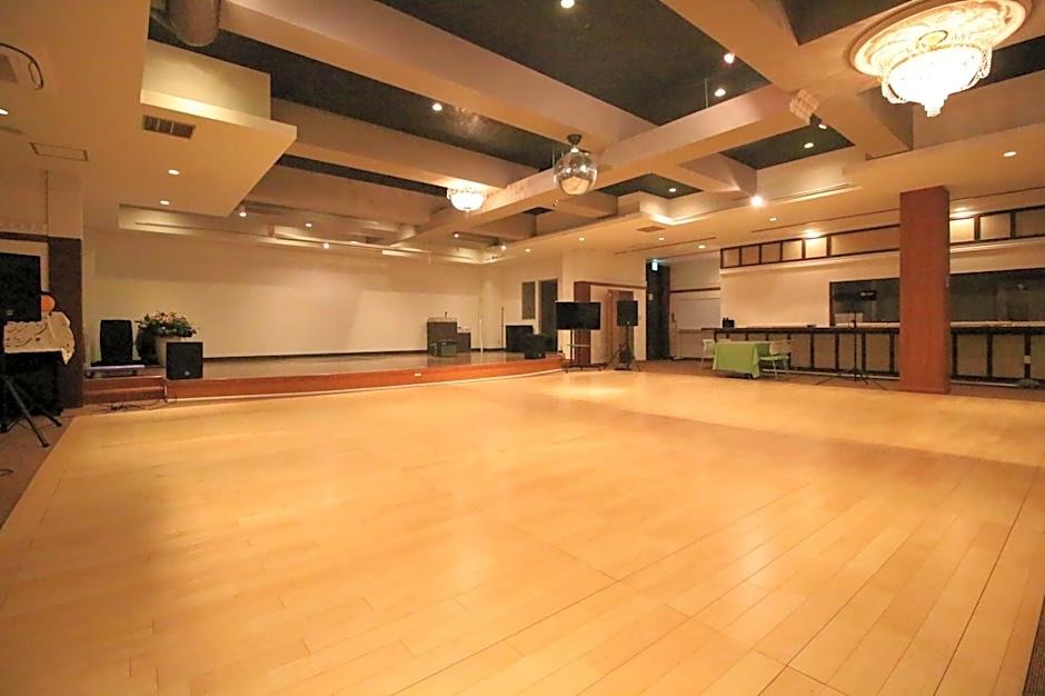 Hotel Swan Lake Nagara