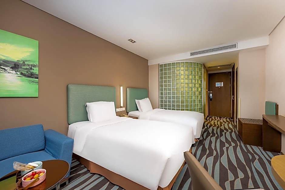 Holiday Inn Express Hangzhou Huanglong By IHG