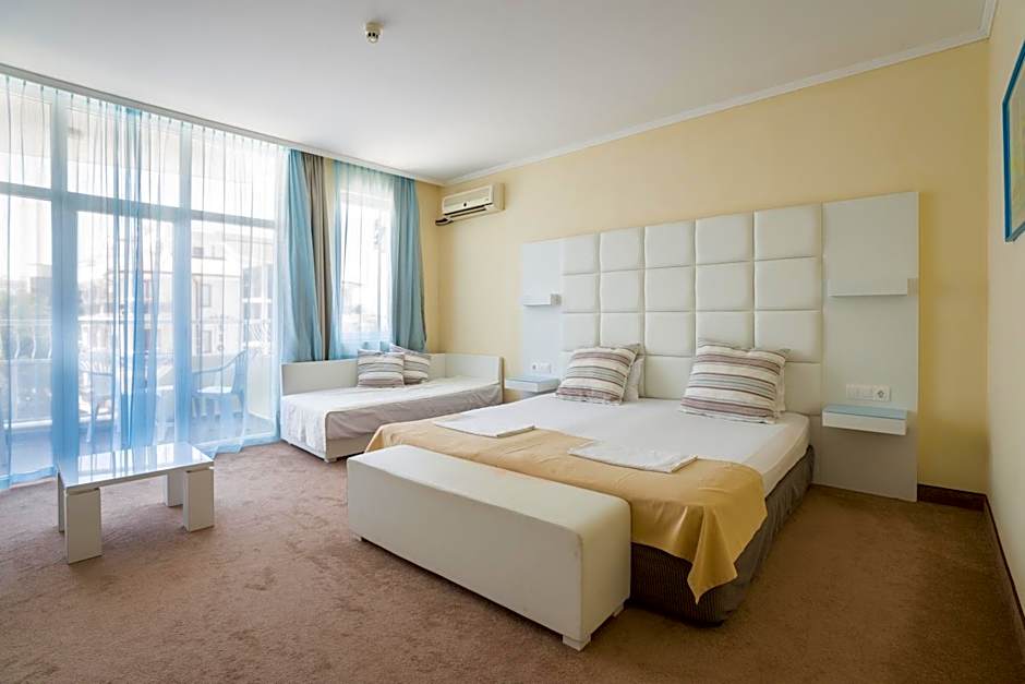 Hotel Perla Beach Club - All Inclusive