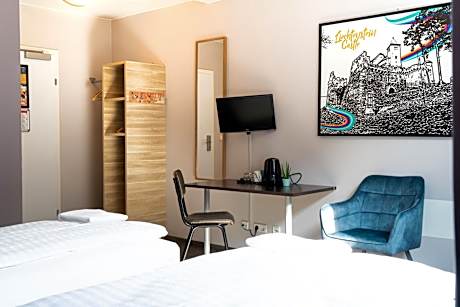 Twin Room with Bathroom