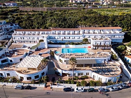 LH Hotel Pedraladda