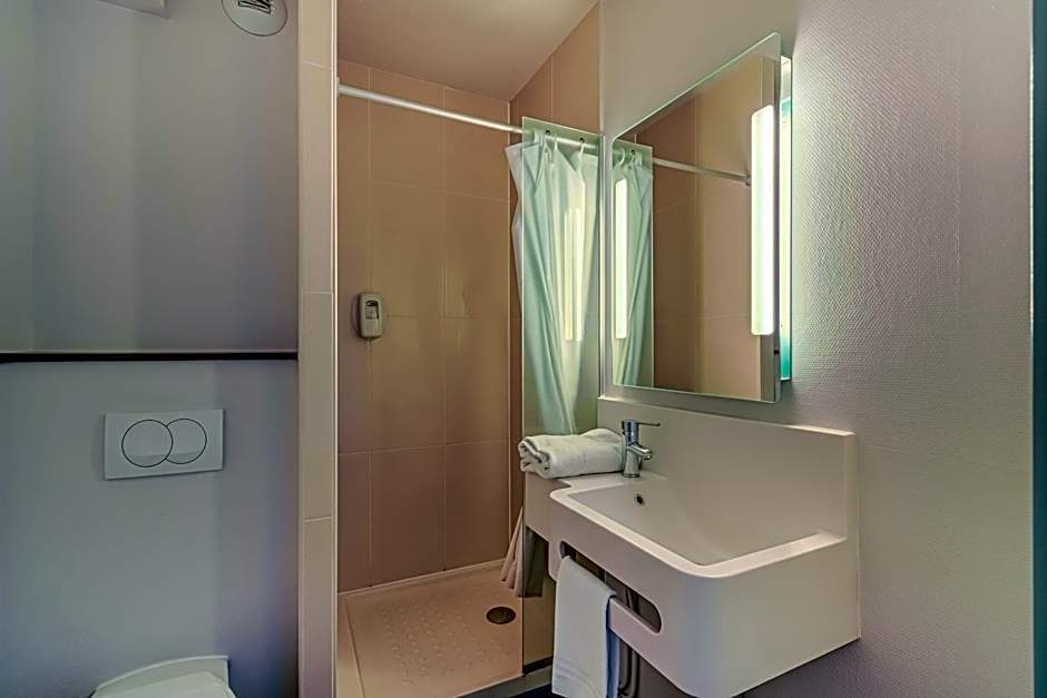 B&B HOTEL Salon de Provence