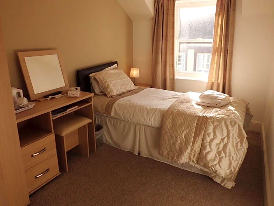 The Golden Lion Hotel