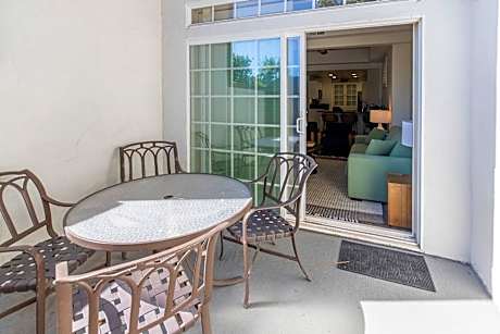 Residential Style Suite