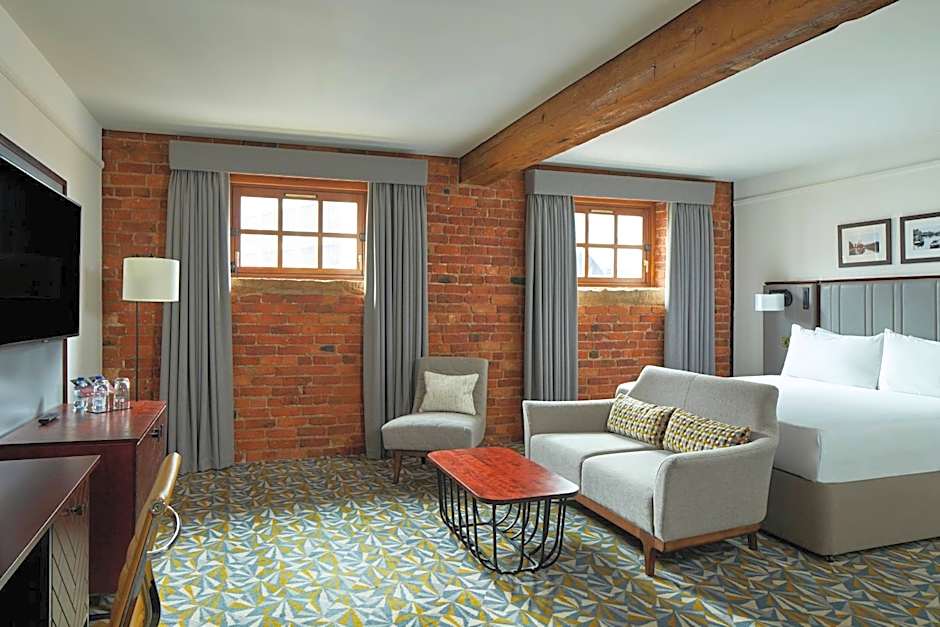 Manchester Marriott Victoria & Albert Hotel