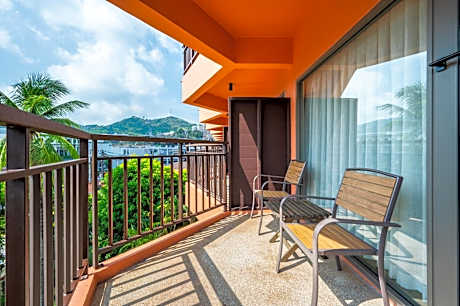 Premier Guest Room 2 Twin